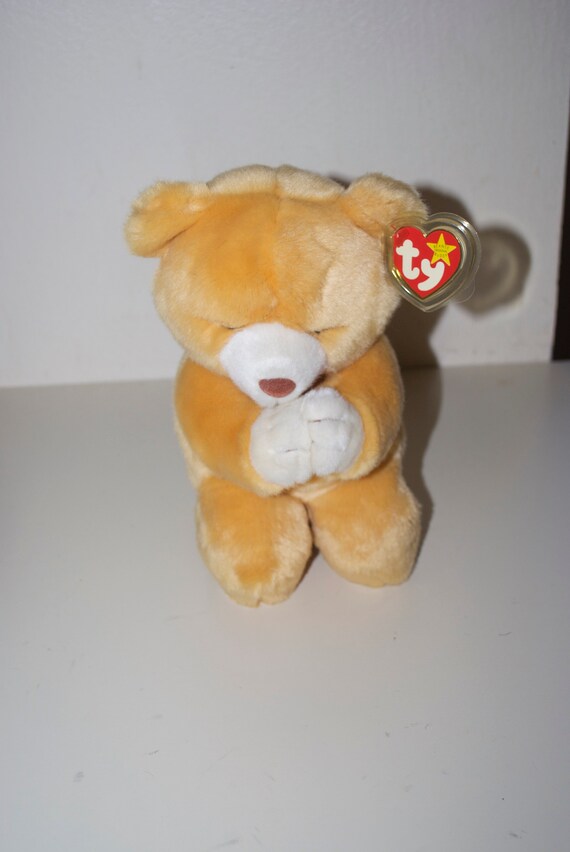 praying teddy bear