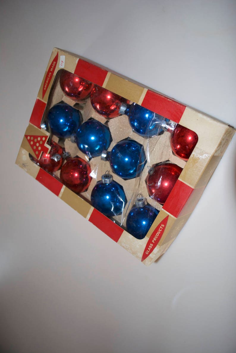 Vintage Red /& Blue Glass Ball Christmas Ornaments Box Set of 12 2 by Coby