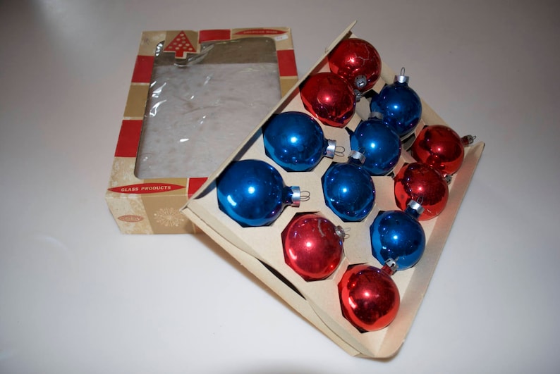Vintage Red /& Blue Glass Ball Christmas Ornaments Box Set of 12 2 by Coby