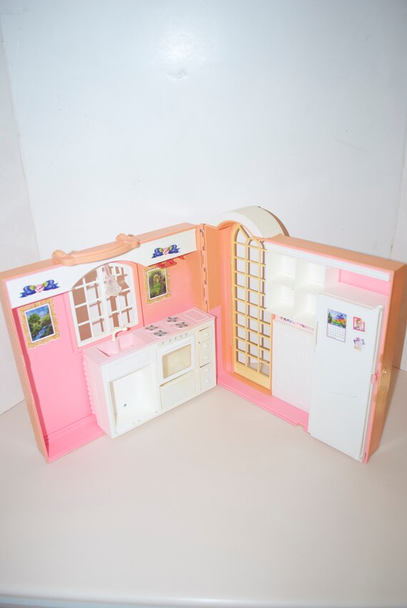 barbie magic kitchen