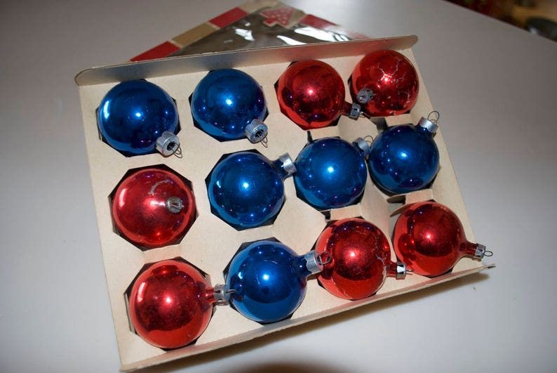 Vintage Red /& Blue Glass Ball Christmas Ornaments Box Set of 12 2 by Coby