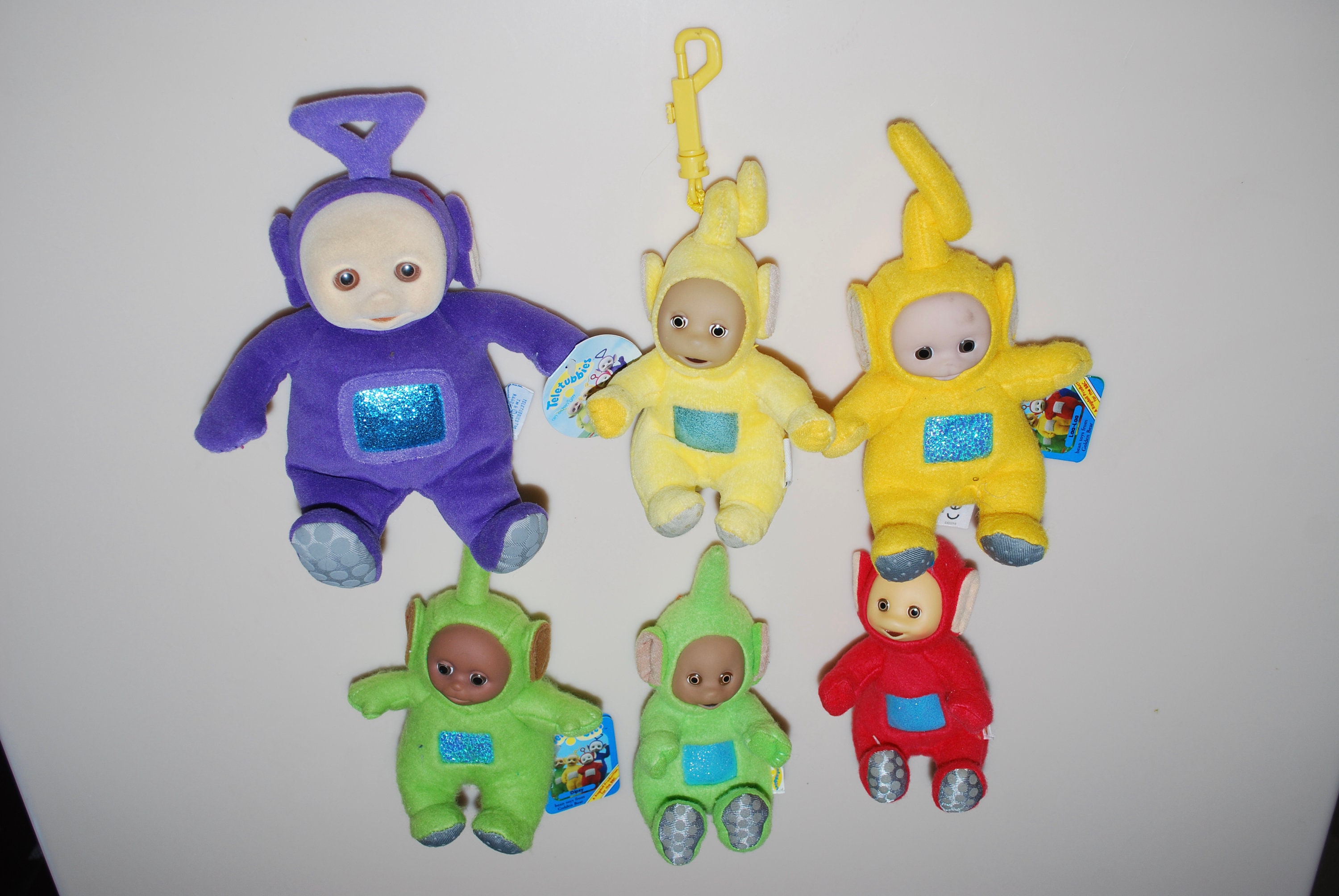 TELETUBBIE SOFT BEANIES PICTURE DOLLS TINKY WINKY DIPSY LAA LA PO APPROX 7" TALL 