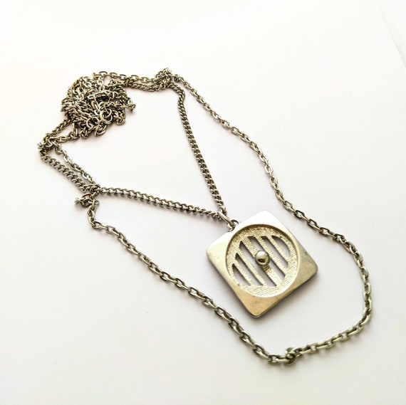 Celebrity NY Silver Tone Cut Out Square Pendant N… - image 5