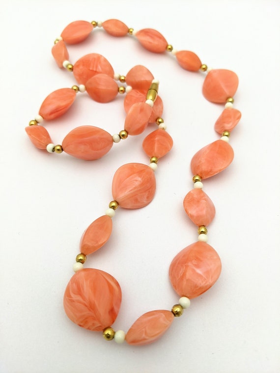 Vintage Peach And Cream Marbled Acrylic Bead Neck… - image 7