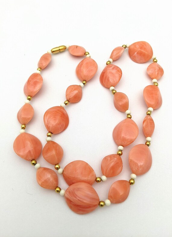 Vintage Peach And Cream Marbled Acrylic Bead Neck… - image 8