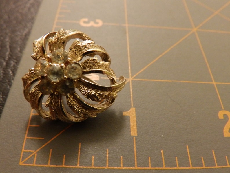 Rhinestone Sunflower Brooch and Earring Coro Jewelry Set