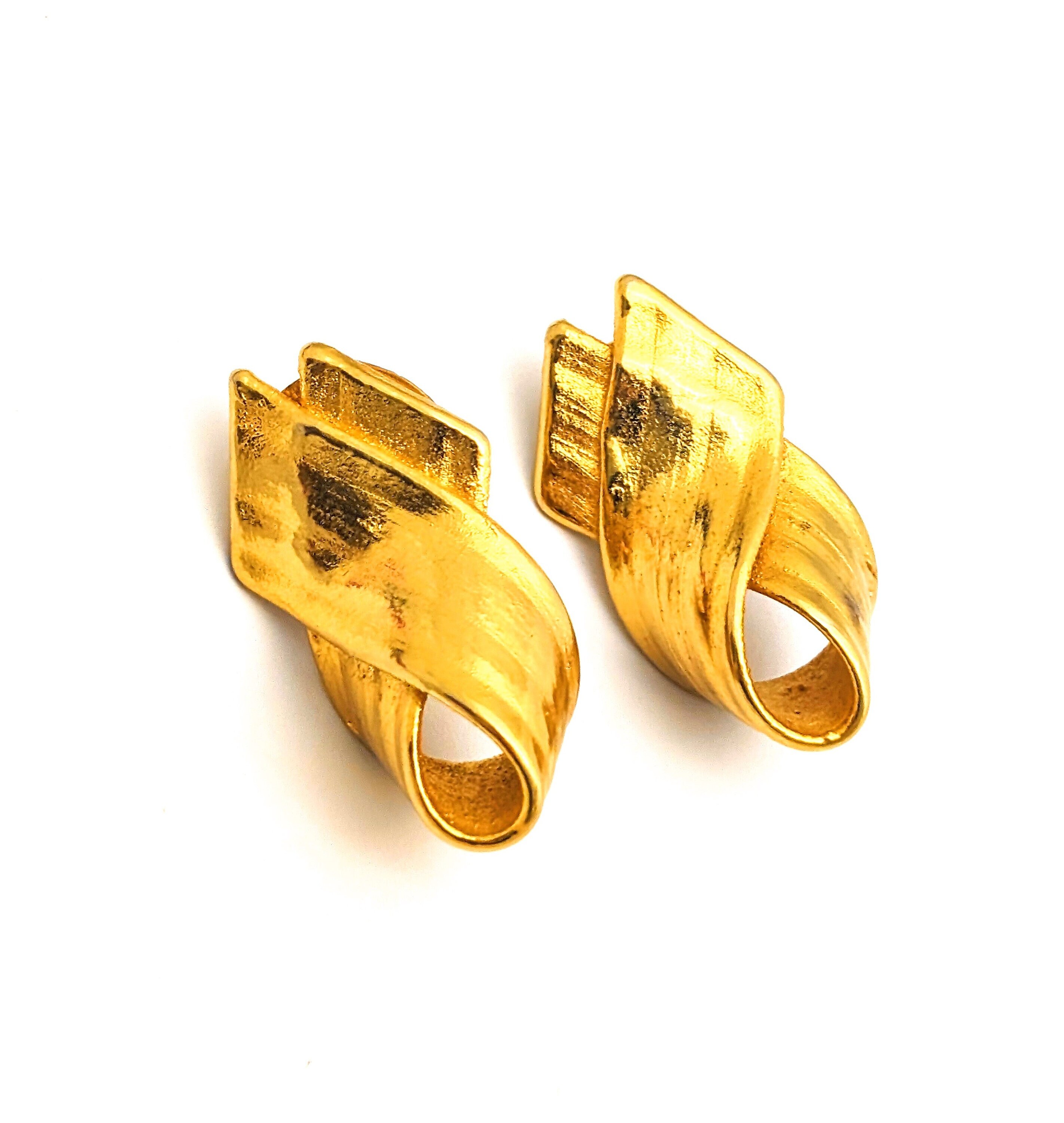 ◆VINTAGE HOLLYWOOD◆ Color Clip Earrings VH239OEA006B Vintage Goldtone Clip-on Earrings - Etsy