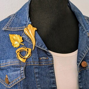 Vintage Gold Tone Brooch Lot, Trio Of Gold Tone  Brooches, Vintage Style Fashion