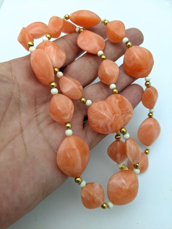 Vintage Peach And Cream Marbled Acrylic Bead Neck… - image 5