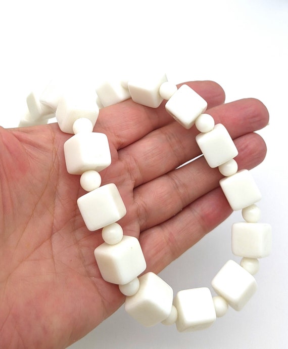 White Square And Round Bead Necklace, Vintage 18 … - image 1