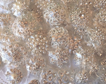 50 pcs Rhinestone Buttons Brooches Assortment Large Embellishment Set Pearl Crystal Wedding Brooch Bouquet US Seller EY23BT549