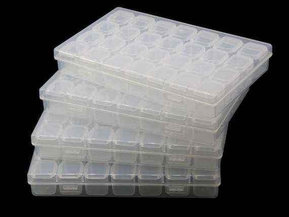 One Piece 28 Grids Plastic Organizer Box Clear Beads Storage Container  Jewelry Case for Art DIY Crafts , Nail Diamonds ,jewelry , Painting 