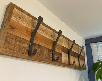 PALTO - Reclaimed Pallet Wood Coat Rack with 3 or 4 hooks