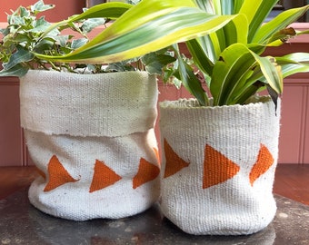 Plant Pot Cover & Small Fabric Basket from African Textile Blanket / Off-White Woven Cloth with Orange Triangles - Natural Boho Home Decor