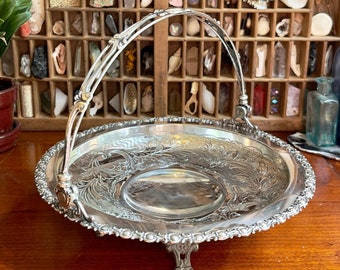 Electroplated Silver Basket by Standard Silver Co of Toronto / Antique Silver Wedding Gift / Vintage Silverplate Footed Tray with Handle