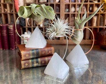 Floating Air Plant Holder / Selenite White Stone Pyramid & Gold, Silver, Copper Metal Air Plant Stand / Small Decor Gift for Plant Lovers