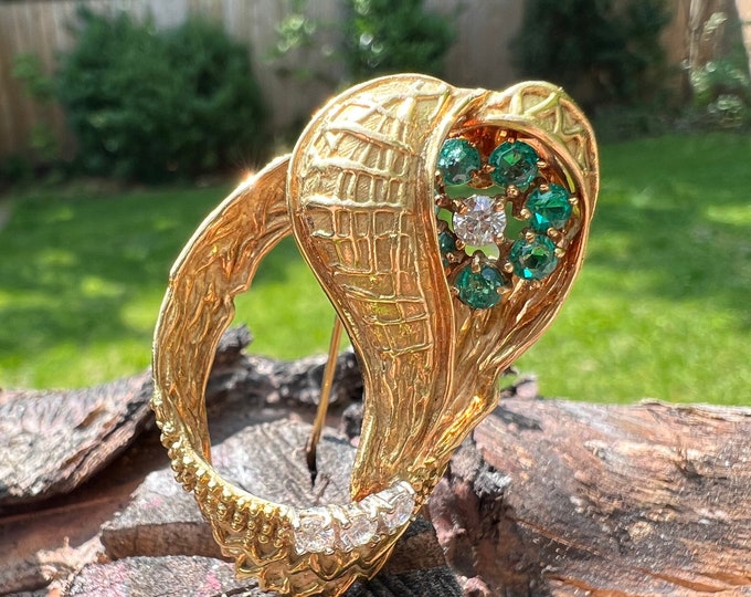 Emerald Flower Brooch, Gold Knot Pendant, Diamond Knot Pin
