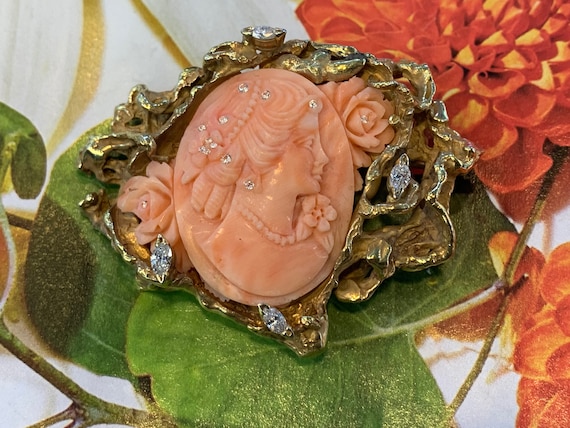 Vintage Coral Cameo, Coral Cameo, Gold Coral Came… - image 1