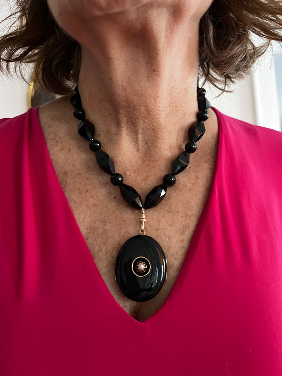 Victorian Onyx Locket, Onyx Necklace, Antique Ony… - image 9
