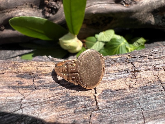 Victorian Signet Ring, Gold Signet Ring