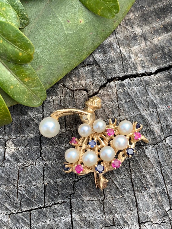 Yellow Gold Ballerina Brooch, Pearl and Ruby Danc… - image 3