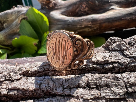 Victorian signet ring sale