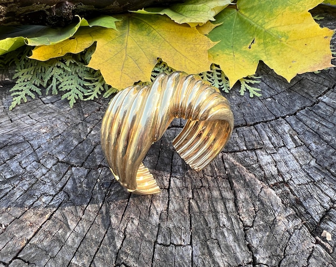 Wide Gold Bangle, Wide Gold Cuff, Wide Gold Bangle, 14K Wide Gold Bangle