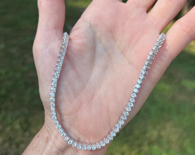Vintage 21.00 ct Diamond Tennis Necklace: 14k White Gold Riviera