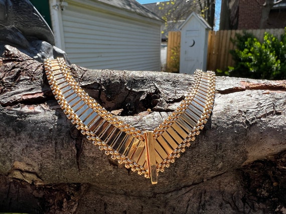 V Shape Gold Necklace V Shaped Choker 