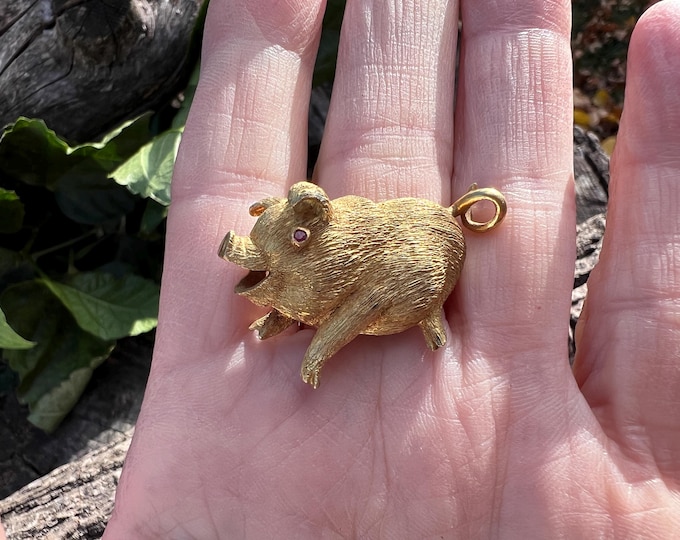 Pig Brooch, Gold Pig Pin, Animal Jewelry