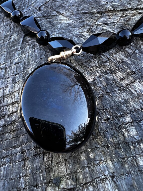 Victorian Onyx Locket, Onyx Necklace, Antique Ony… - image 3