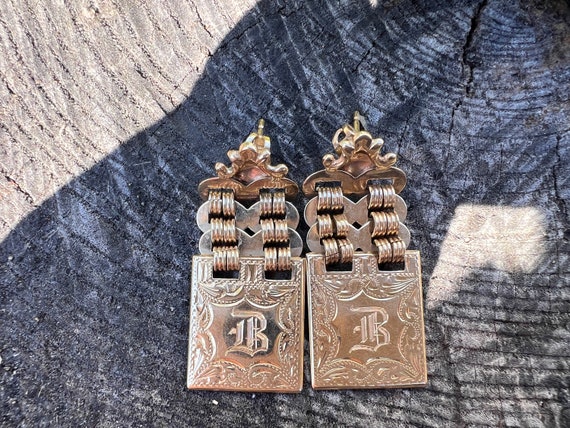 Art Deco Earring, Gold Deco Earring, Initial B Ea… - image 3