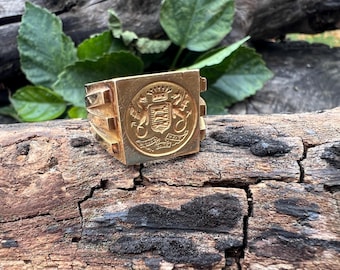 Vintage Signet Ring, Gold Signet Ring, Intaglio Ring