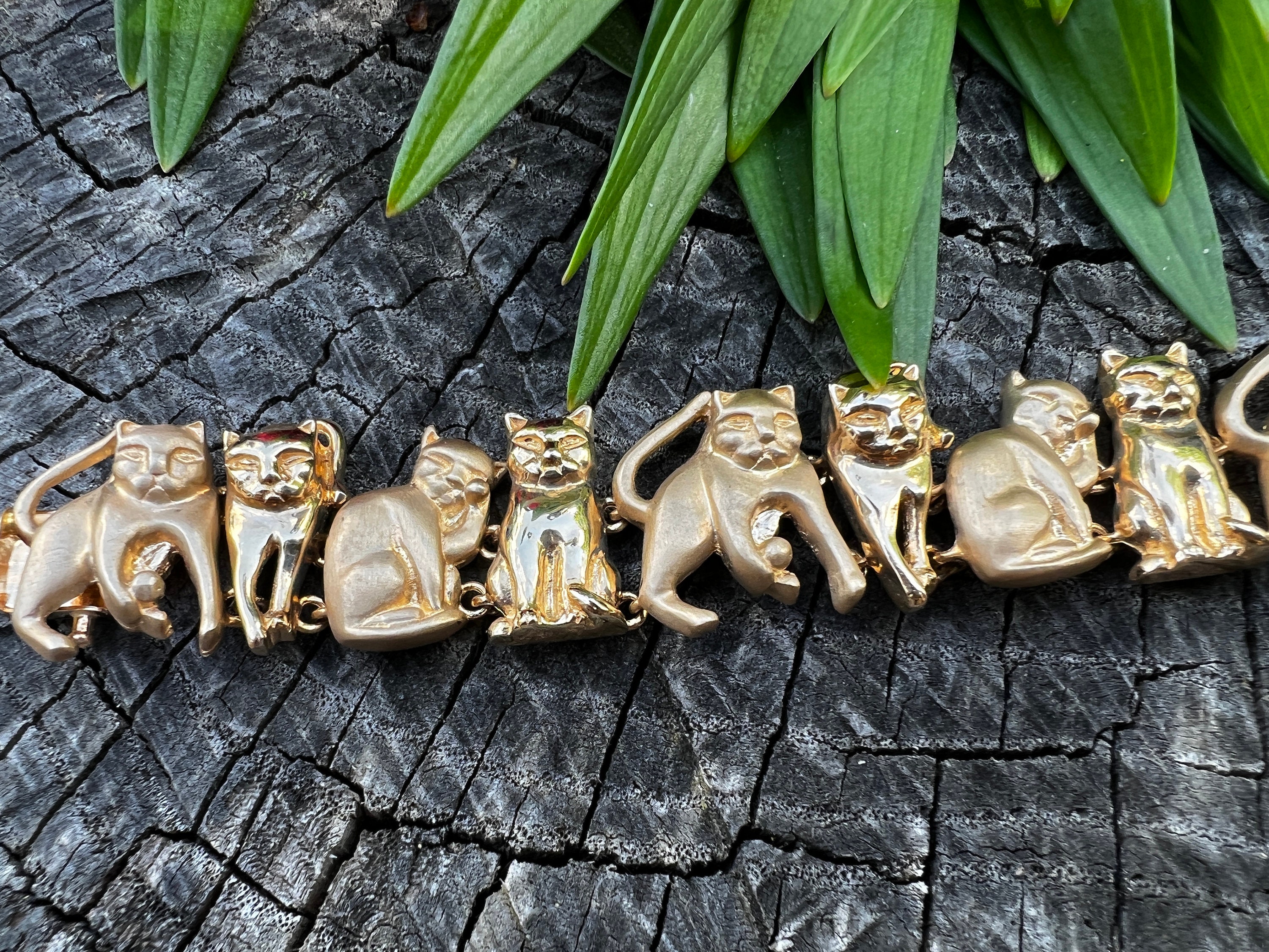 Cats Kittens Kitty Cat Bracelet Gold Black Silver Plated Women Magnetic NEW  | eBay
