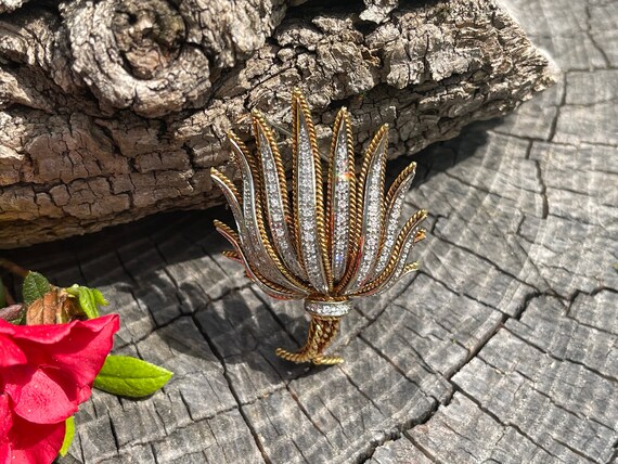 Diamond Flower Brooch, Gold Flower, Diamond Flowe… - image 8