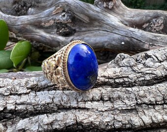 Yellow Gold and Blue Lapis Statement Ring, Lapis Cocktail Ring, Lapis Lazuli Ring