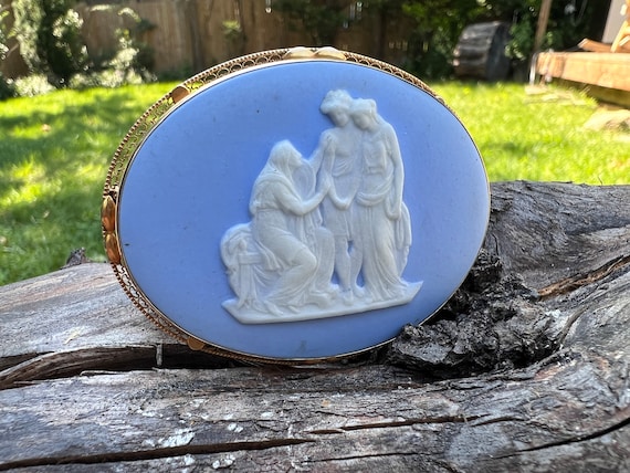 Wedgwood Cameo, Three Graces Cameo, Art Deco Cameo