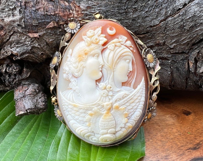 Double Face Cameo, Victorian Cameo, Conch Shell Cameo
