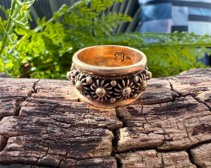 Yellow Gold Cigar Band, Sunflower Band, Sunflower Ring, Chunky Gold Ring, Wide Gold Band