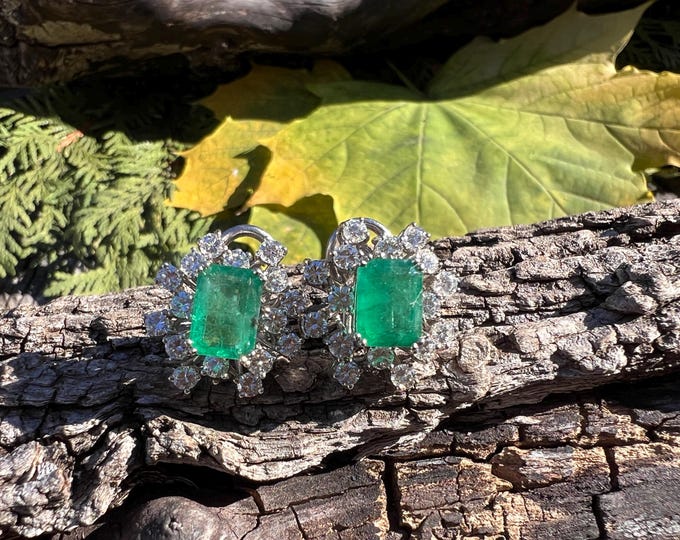 Emerald and Diamond Earrings, Emerald Earrings