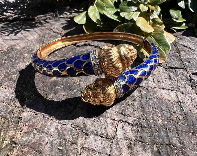 Gold Chimera Bangle, Chimera Bangle, Double Lion Bangle, Lion Head Bangle
