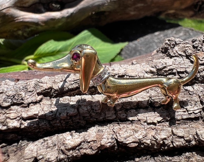 Gold Dog Brooch, Dachshund  Dog Brooch, Dog Brooch, Dachshund Brooch, Dog Pin