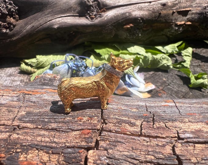 Yellow Gold Dog Pin, Gold Corgi Pin, Corgi Brooch,  Dog Jewelry