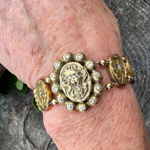 Victoriaanse armband, armband leeuw, armband madeliefje, antieke leeuw armband, armband bloemen, dierensieraden afbeelding 4