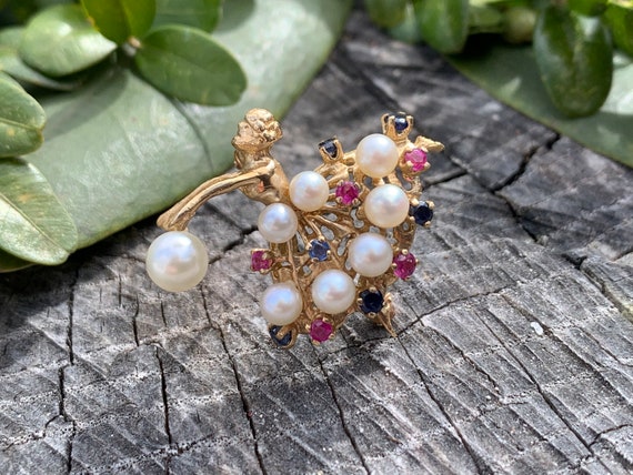 Yellow Gold Ballerina Brooch, Pearl and Ruby Danc… - image 1