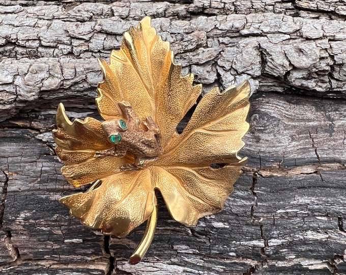 Maple Leaf Pendant, Gold Frog Brooch, Maple Leaf Pin, Gold Maple Leaf