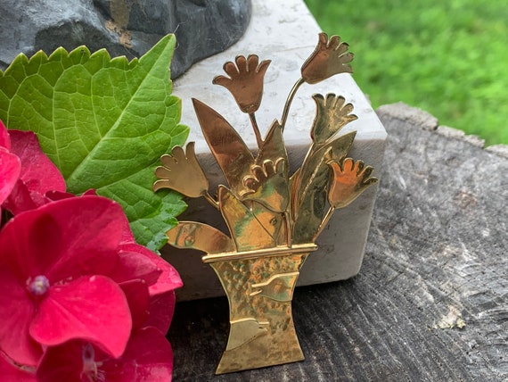 Gold Flower Brooch, Basket of Flowers Brooch, Flo… - image 8