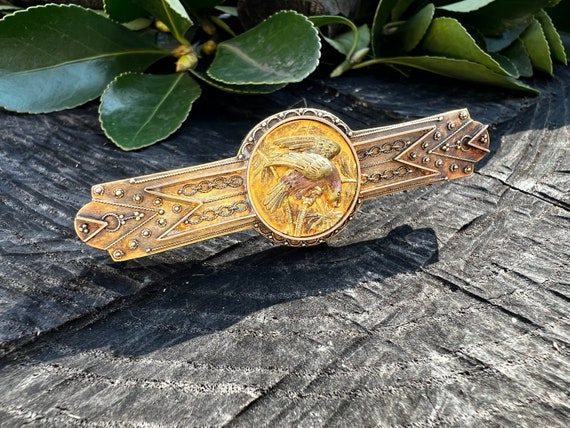 Antique on sale gold pin