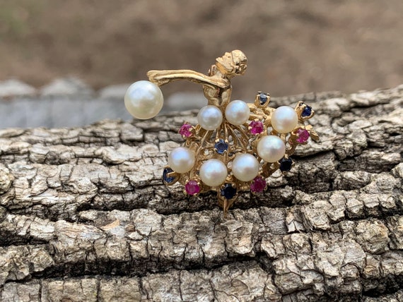 Yellow Gold Ballerina Brooch, Pearl and Ruby Danc… - image 6