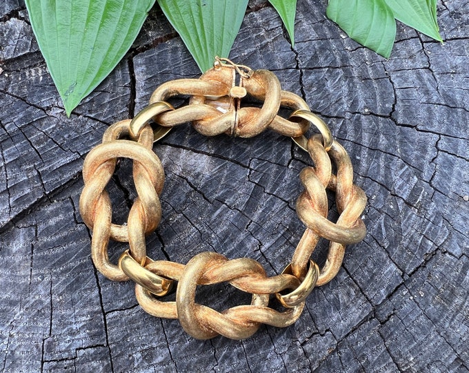 Wide Gold Bracelet, Chunky Wide Gold Bracelet, Horseshoe Link Bracelet, 1960s Gold Bracelet